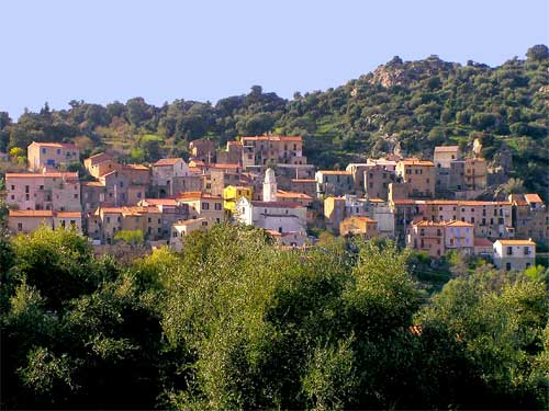 Le village de Moncale en Corse