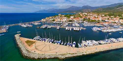 Vue aérienne du port de Saint Florent en Haute Corse 