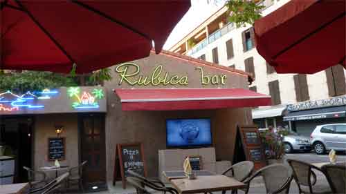 Le restaurant Bar le RUBICA à Ile Rousse Corse